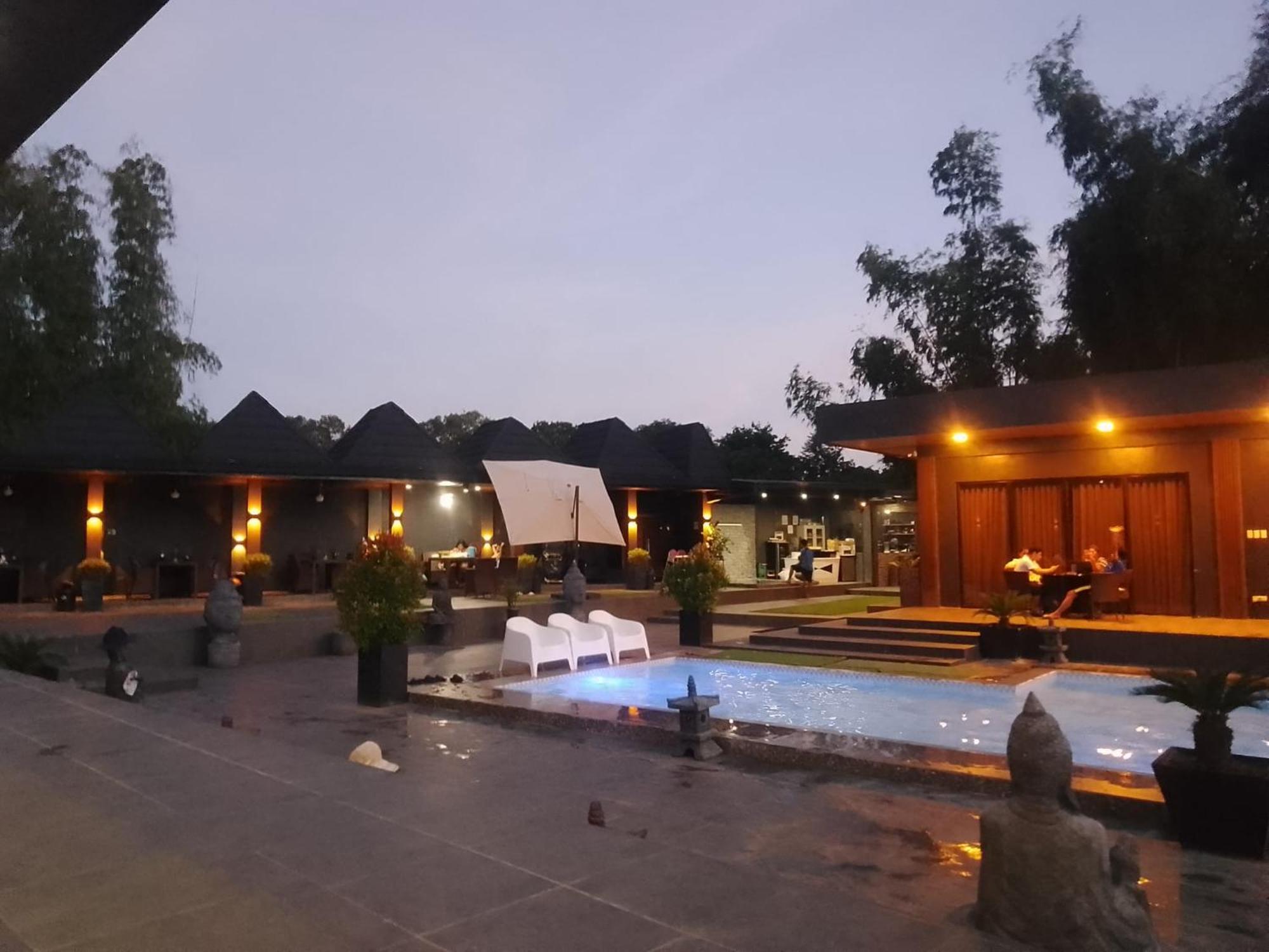 De Porch Hotel Bolinao Exterior photo