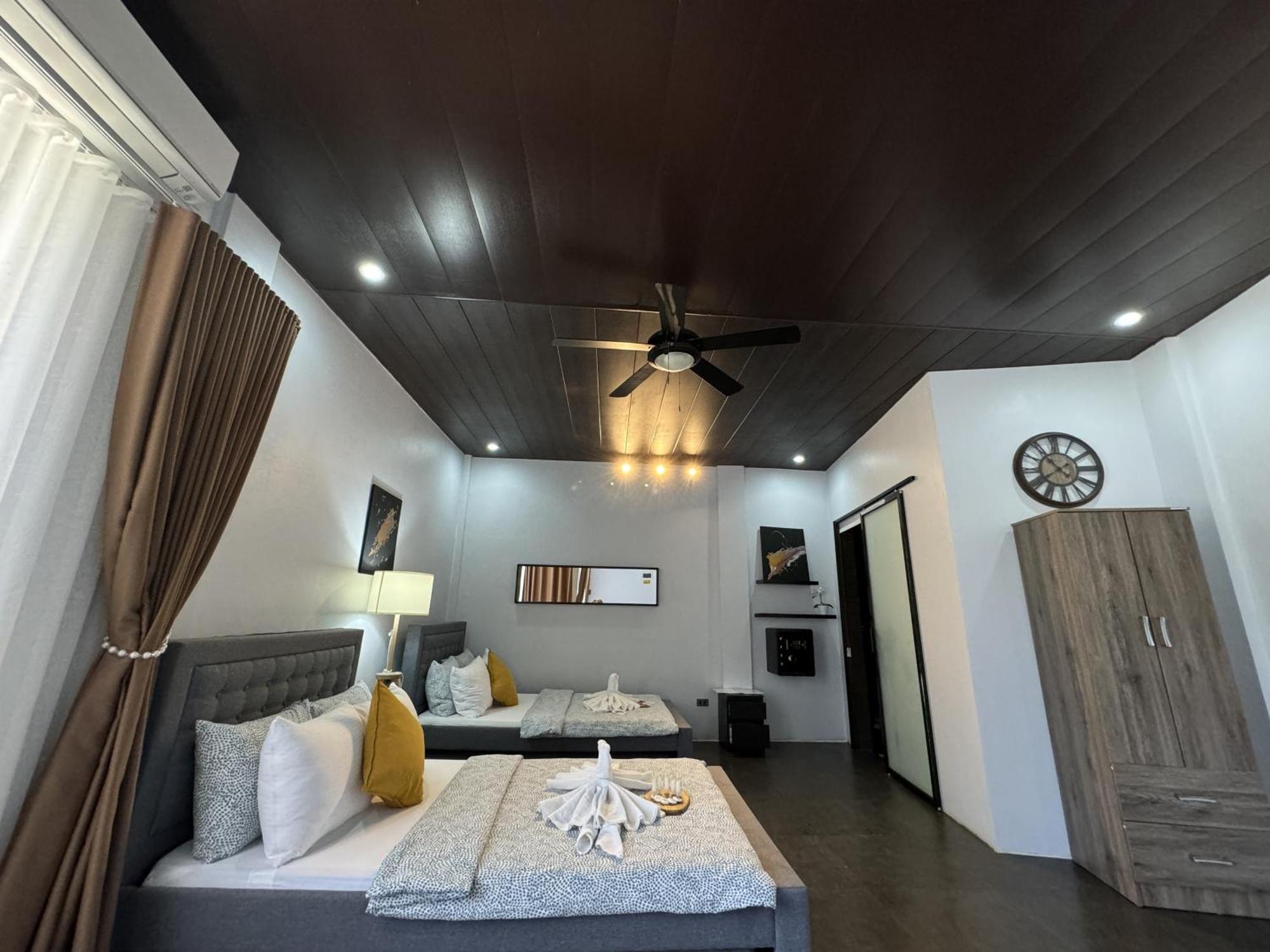 De Porch Hotel Bolinao Exterior photo